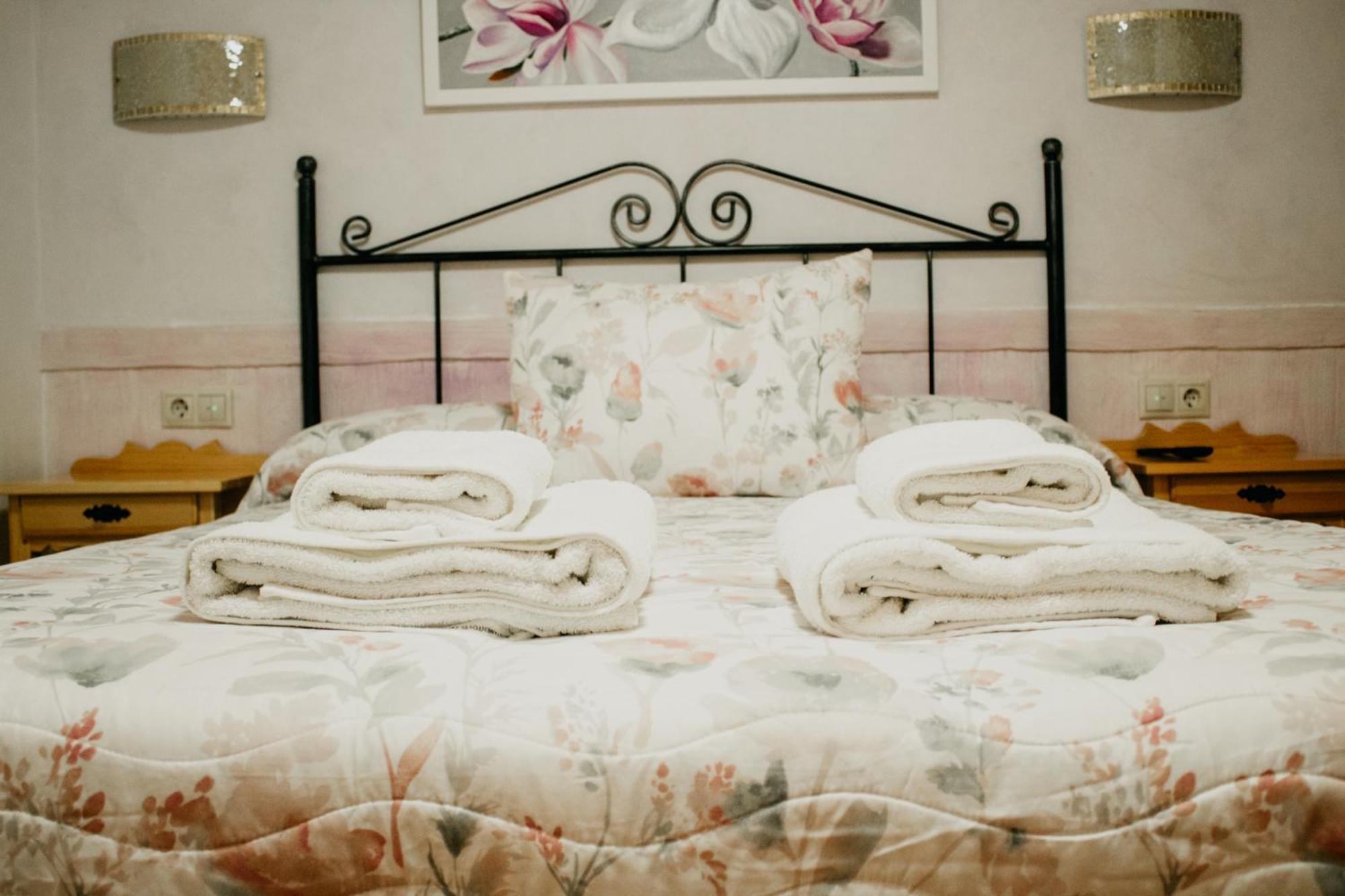 Apartamentos El Callejon รีโอปาร์ ภายนอก รูปภาพ